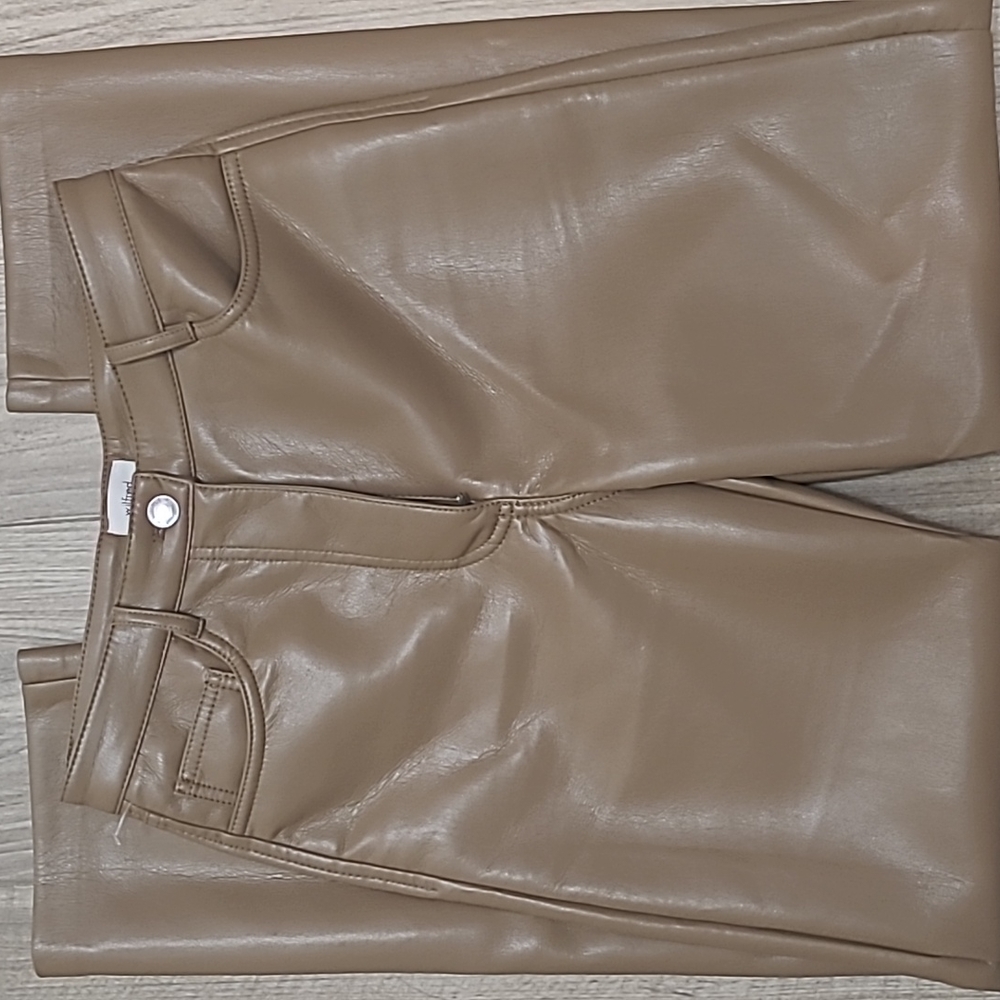 Melina faux leather pants